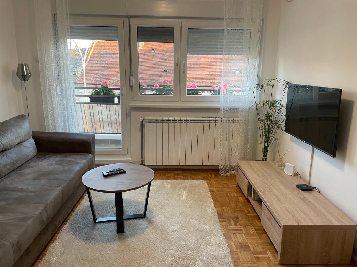 Sunny Apartment Вршац Экстерьер фото